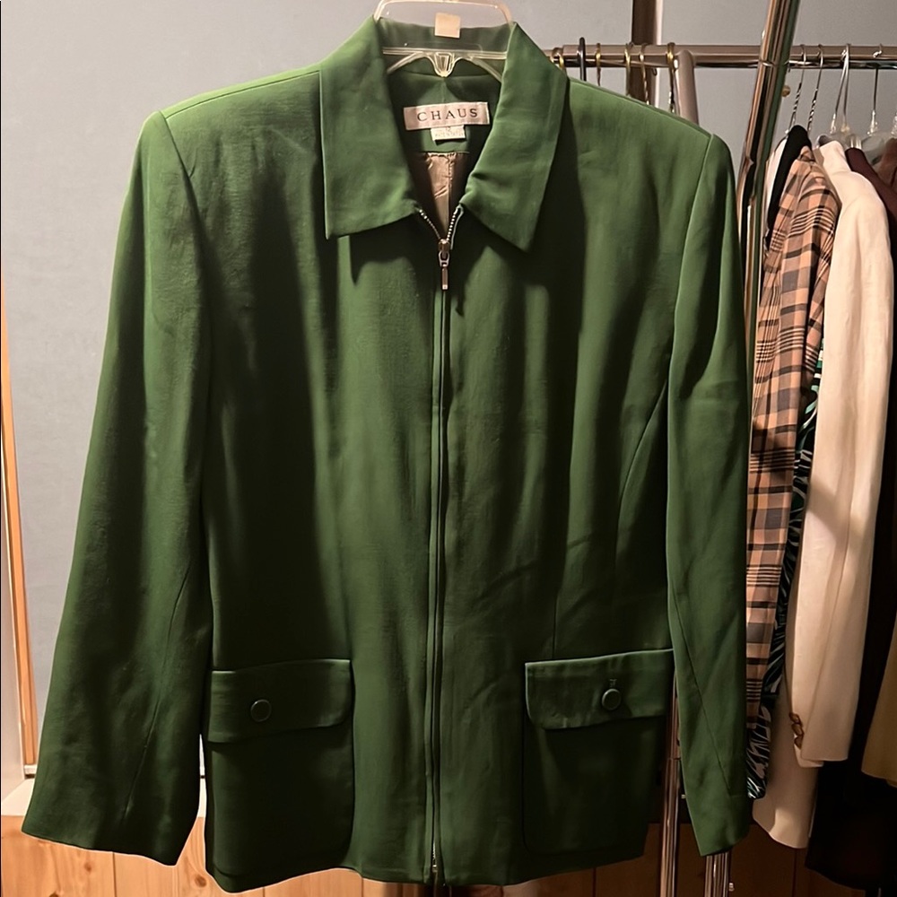 Chaus Green Women’s set